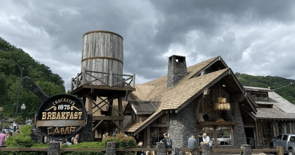 10 Best Restaurants in Gatlinburg